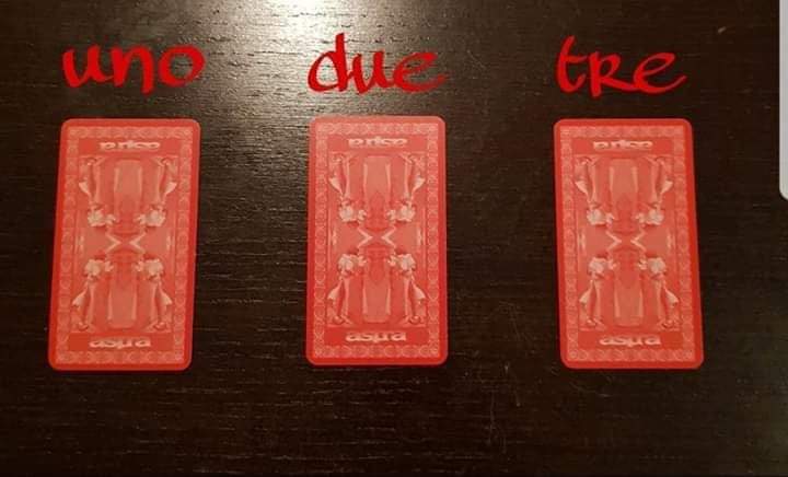 Scegli una carta e ricevi un consiglio