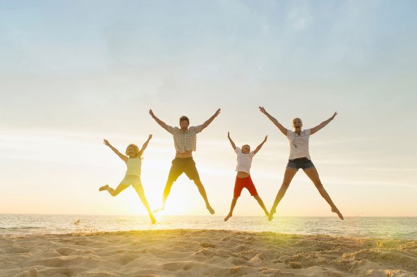 Le 4 cose chiave che ci rendono veramente felici, secondo gli psicologi